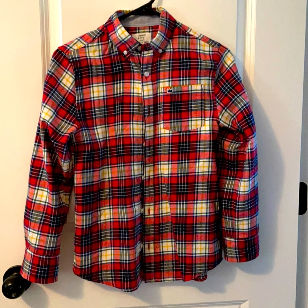 Crown & Ivy Boys Plaid Long Sleeved button down